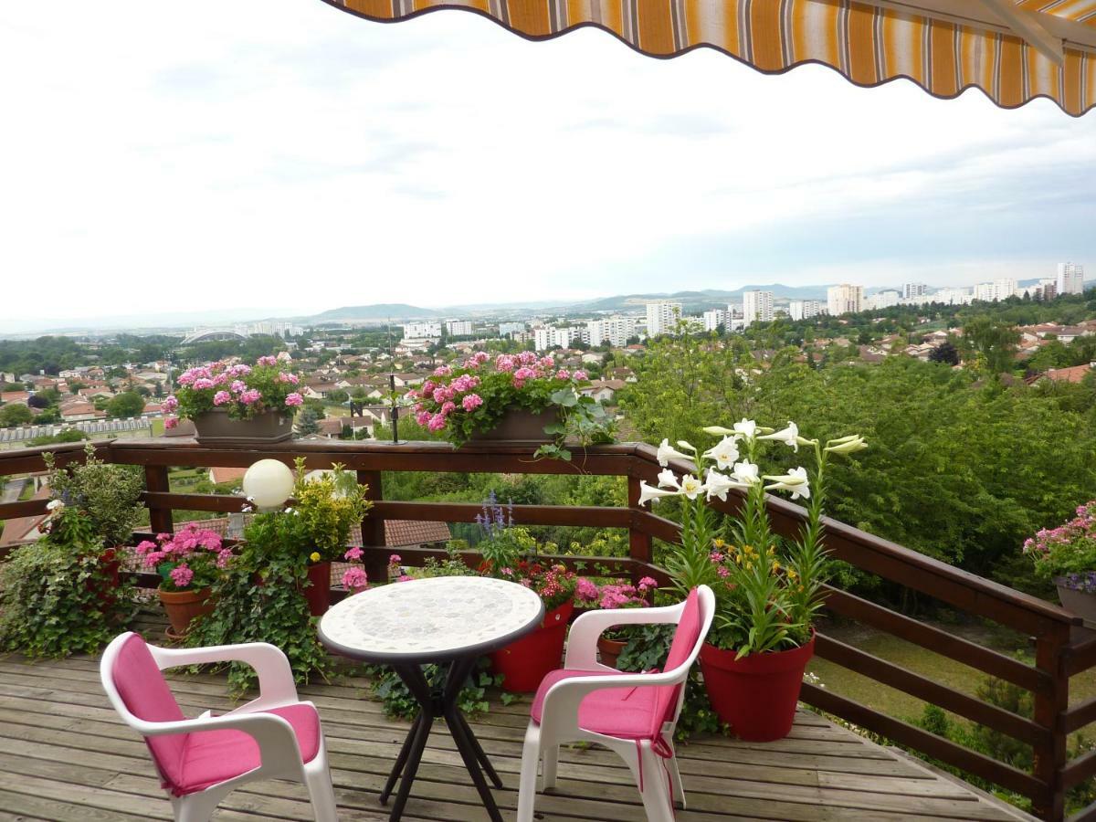 Ferienwohnung Les Terrasses De Bellemoure Cébazat Exterior foto
